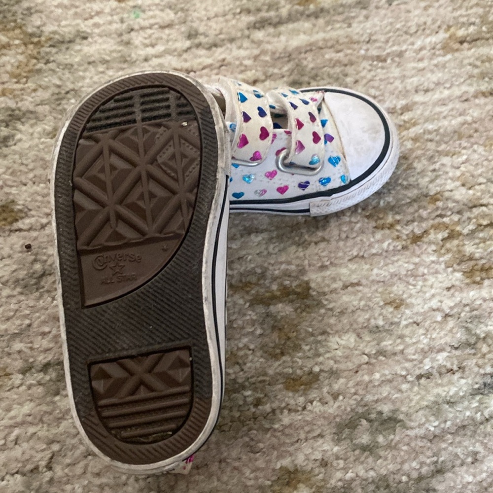 Size 6 - Picture 2 of 3
